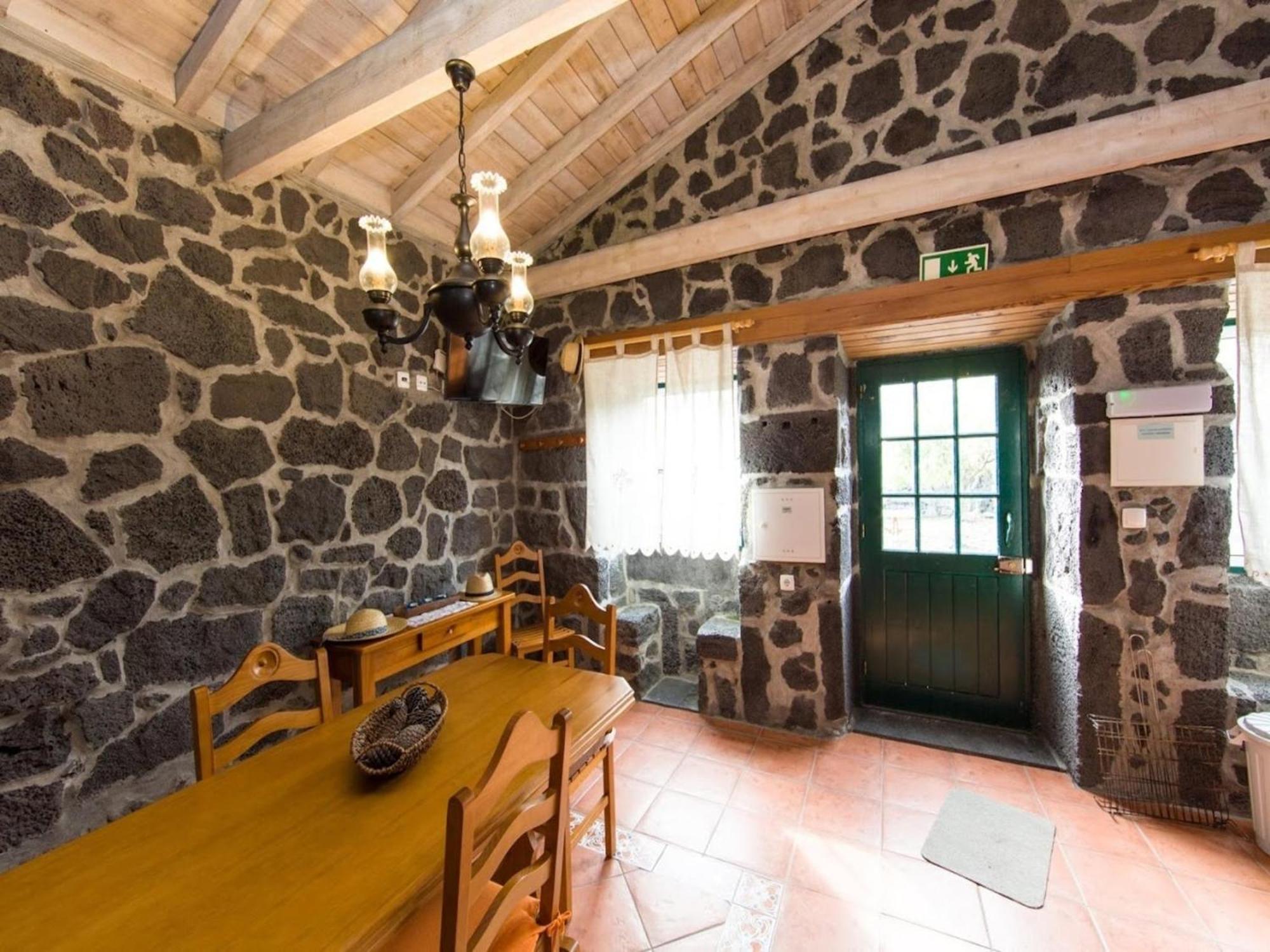 Holiday House, Santa Luzia, Pico, Azores Villa Santa Luzia  Eksteriør billede